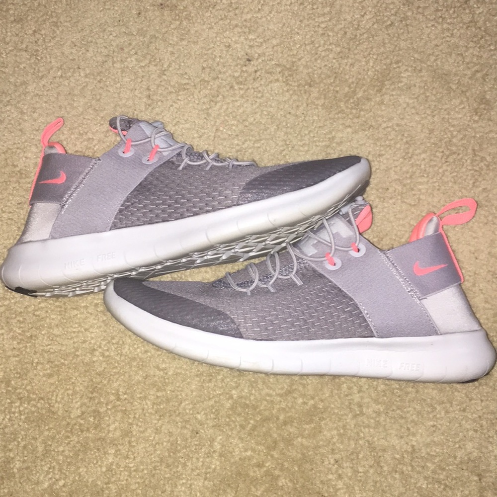 Women’s Nike free run commuters